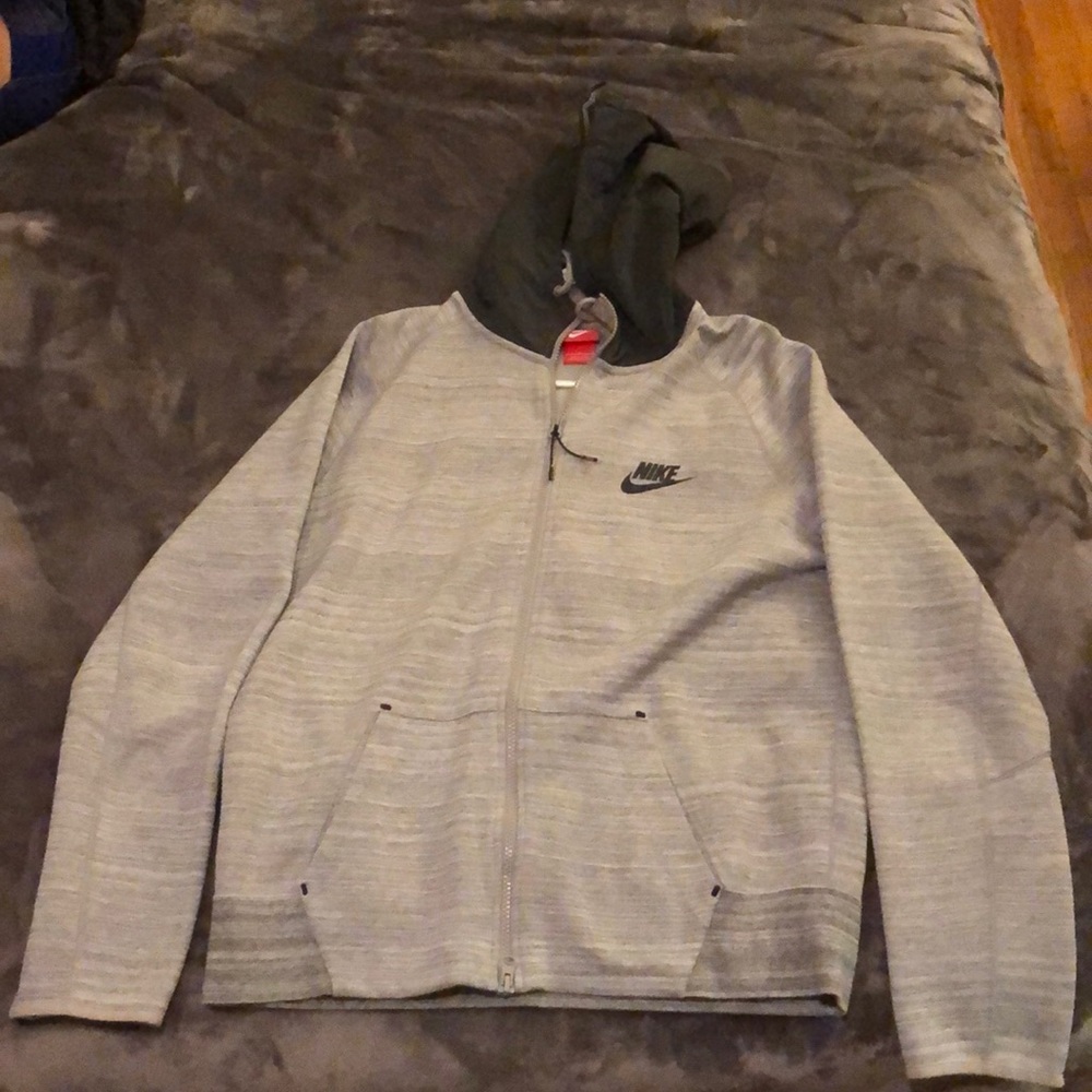Nike Zip-up Hoodie Large